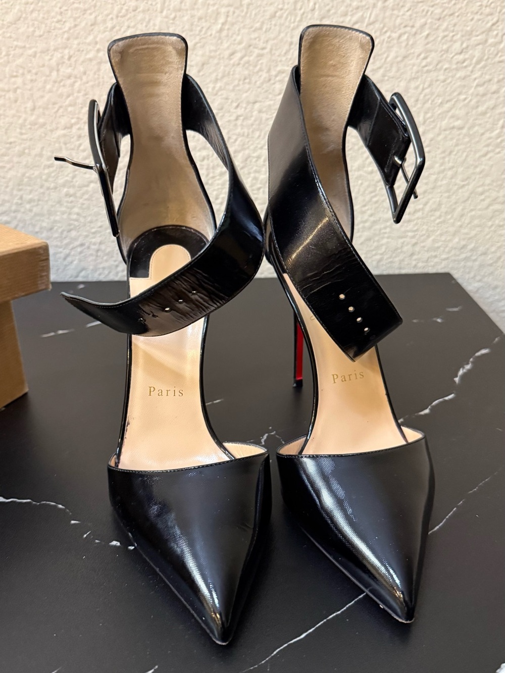 Christian Louboutin Pump
